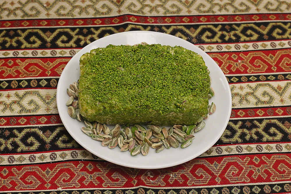 Özen Fıstıklı Tahin Helvası 945 Gr - Görsel 6