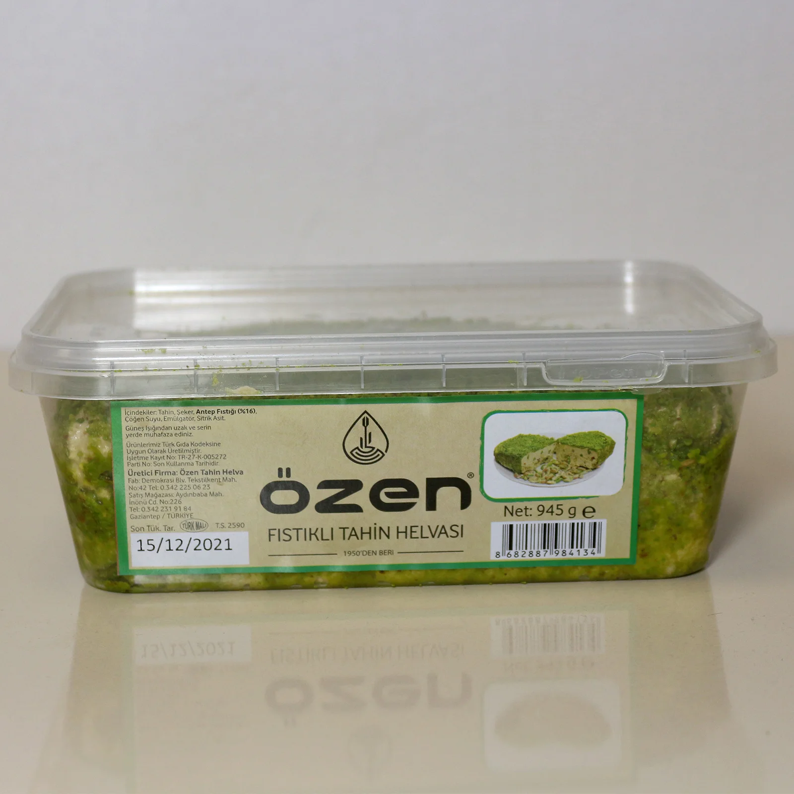 Özen Fıstıklı Tahin Helvası 945 Gr - Görsel 1